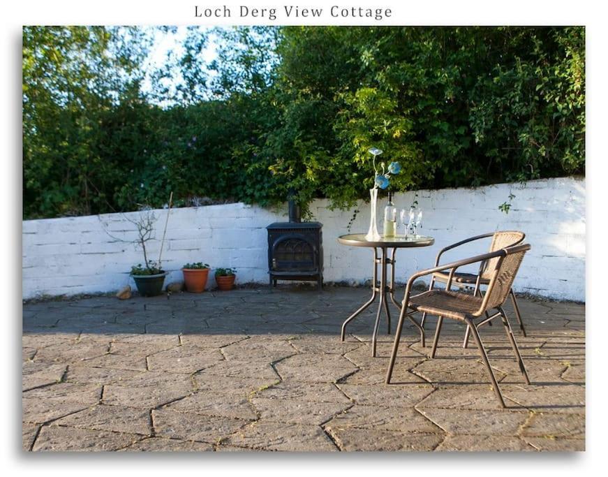 Cosy Self Contained Cottage With Stunning Views Killaloe Ngoại thất bức ảnh